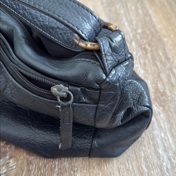 GREAT AMERICAN LEATHER WORK Sleek Black Crossbody Bag Y2K Vintage - Picture 12 of 15